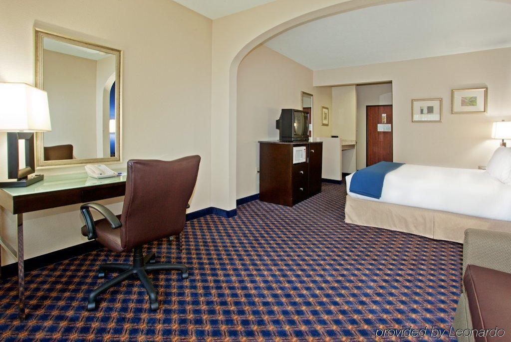 Holiday Inn Express Houston North-1960 Champions Area 외부 사진